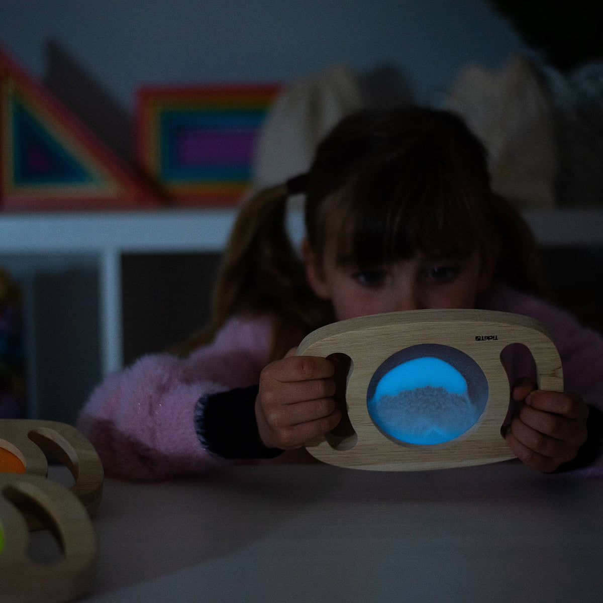 Easy Hold Glow Panel - Blue